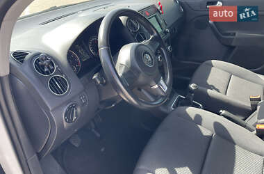 Хэтчбек Volkswagen Golf Plus 2010 в 