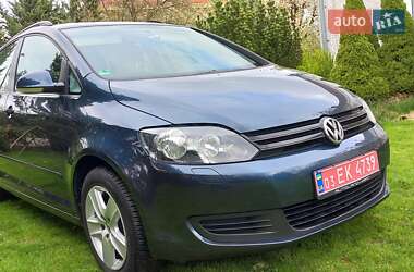 Хэтчбек Volkswagen Golf Plus 2009 в 