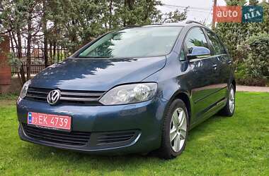 Хэтчбек Volkswagen Golf Plus 2009 в 