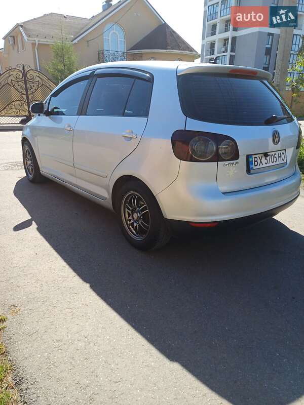 Хетчбек Volkswagen Golf Plus 2005 в Хмельницькому