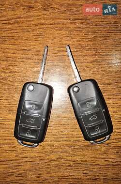 Хэтчбек Volkswagen Golf Plus 2005 в 