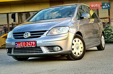 Хэтчбек Volkswagen Golf Plus 2008 в 