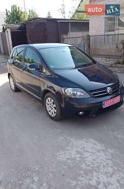 Хетчбек Volkswagen Golf Plus 2007 в 