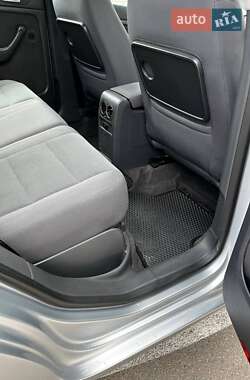 Хетчбек Volkswagen Golf Plus 2005 в 