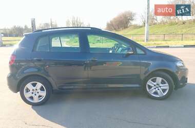 Хетчбек Volkswagen Golf Plus 2009 в 