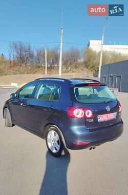 Хетчбек Volkswagen Golf Plus 2009 в 