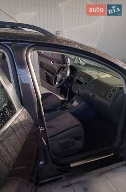 Хетчбек Volkswagen Golf Plus 2008 в 