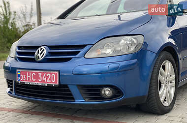 Хетчбек Volkswagen Golf Plus 2008 в 