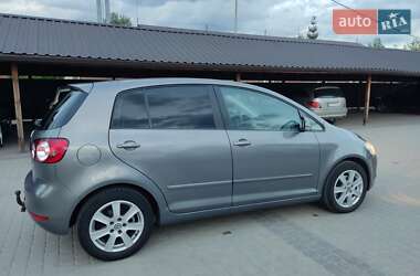 Хетчбек Volkswagen Golf Plus 2009 в 
