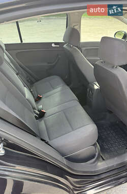 Хэтчбек Volkswagen Golf Plus 2005 в 