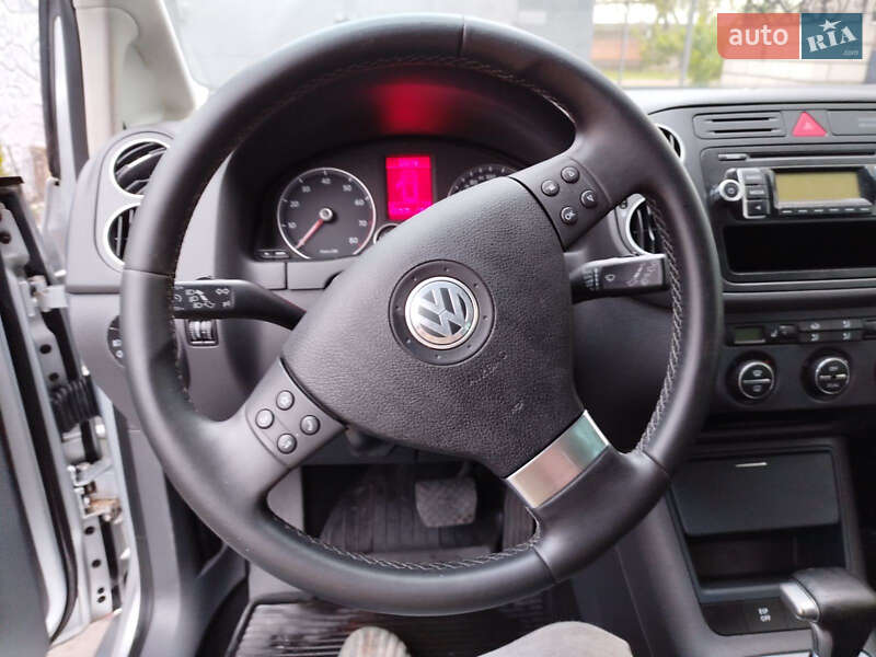 Хетчбек Volkswagen Golf Plus 2008 в Іршаві