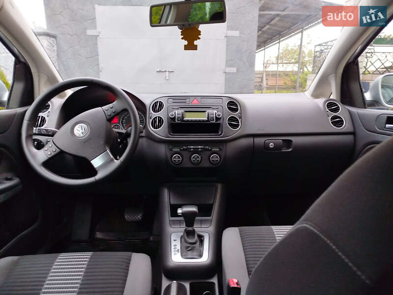 Хетчбек Volkswagen Golf Plus 2008 в Іршаві