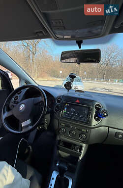 Хетчбек Volkswagen Golf Plus 2008 в 