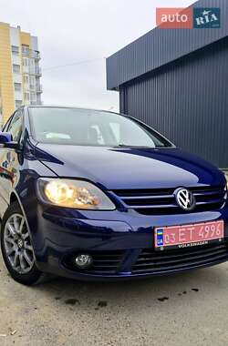 Хэтчбек Volkswagen Golf Plus 2008 в 