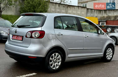 Хэтчбек Volkswagen Golf Plus 2006 в 