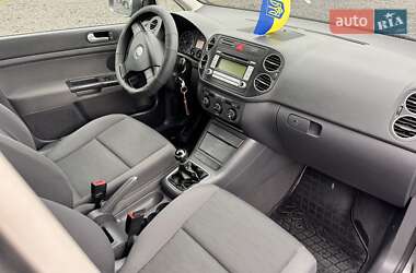 Хетчбек Volkswagen Golf Plus 2005 в 