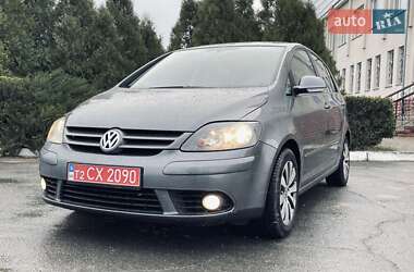 Хэтчбек Volkswagen Golf Plus 2006 в Новой Ушице