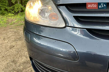 Хетчбек Volkswagen Golf Plus 2006 в 