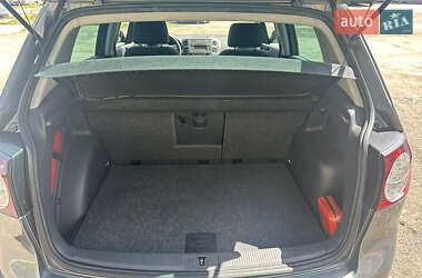 Хэтчбек Volkswagen Golf Plus 2005 в 