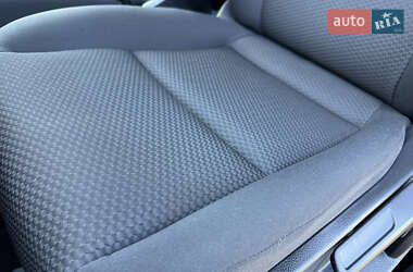 Хетчбек Volkswagen Golf Plus 2012 в 