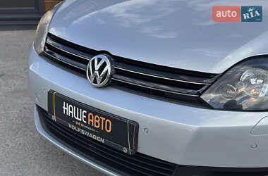 Хэтчбек Volkswagen Golf Plus 2013 в 