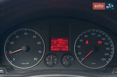 Хетчбек Volkswagen Golf Plus 2006 в 