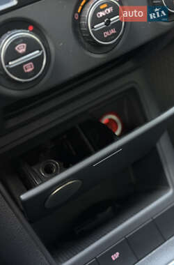 Хетчбек Volkswagen Golf Plus 2006 в 