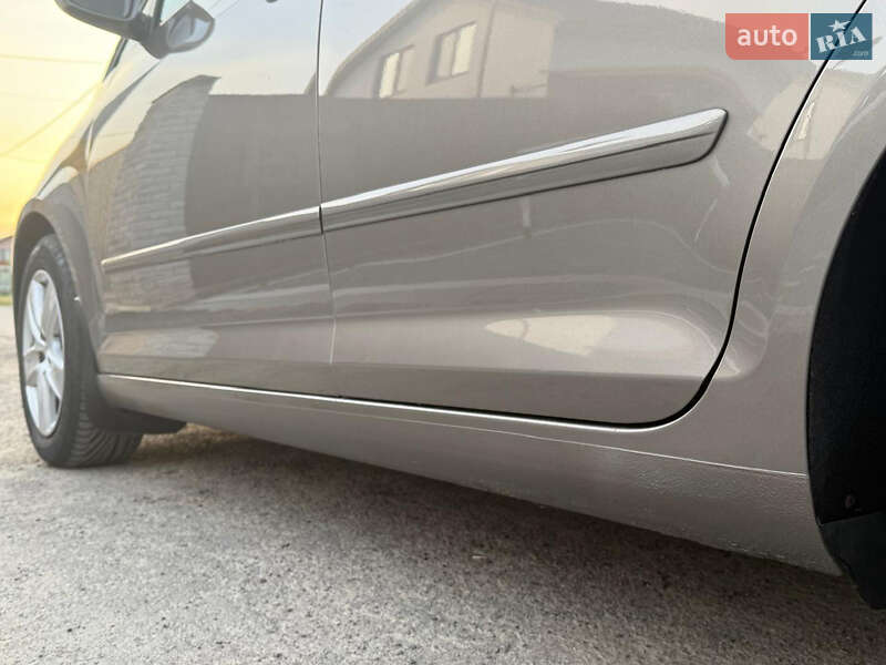 Хетчбек Volkswagen Golf Plus 2009 в Вінниці