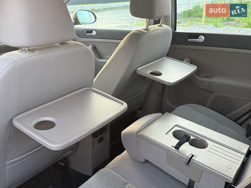 Хетчбек Volkswagen Golf Plus 2009 в Вінниці