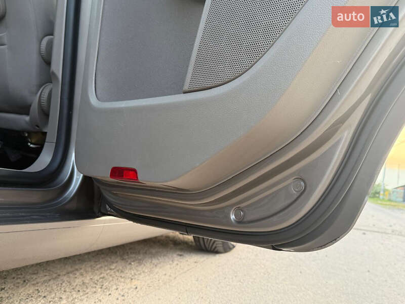 Хетчбек Volkswagen Golf Plus 2009 в Вінниці