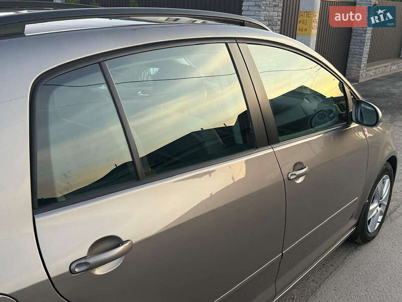 Хетчбек Volkswagen Golf Plus 2009 в Вінниці