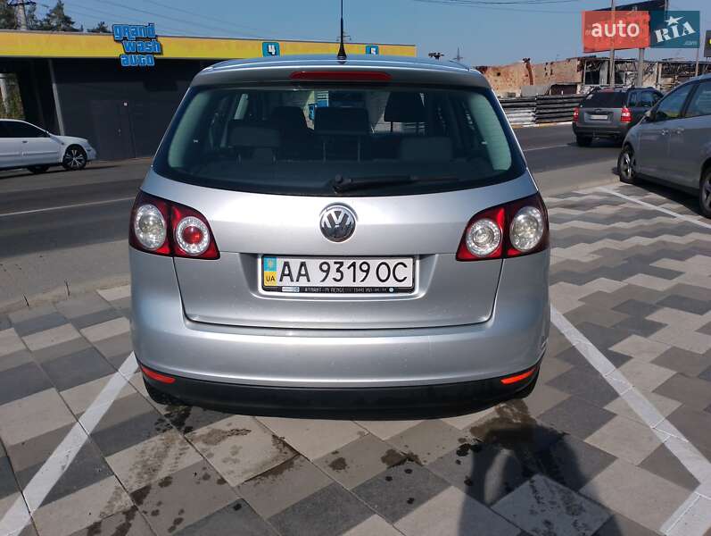 Хетчбек Volkswagen Golf Plus 2008 в Гостомелі