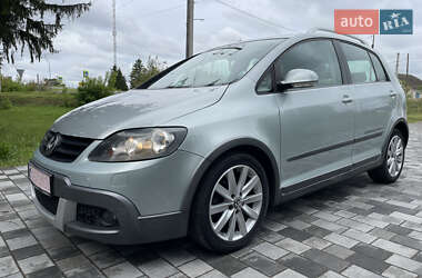 Хэтчбек Volkswagen Golf Plus 2008 в 