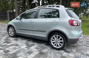 Хэтчбек Volkswagen Golf Plus 2008 в 