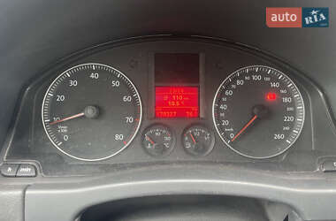 Хэтчбек Volkswagen Golf Plus 2005 в 