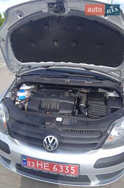 Хетчбек Volkswagen Golf Plus 2006 в 