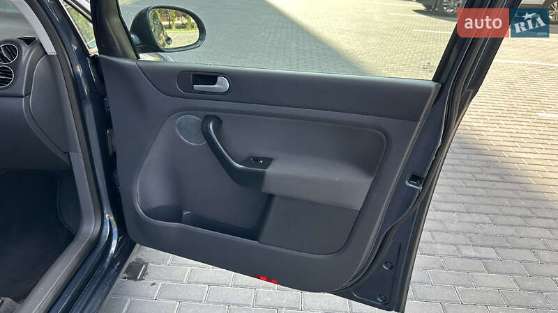 Хетчбек Volkswagen Golf Plus 2006 в Полтаві