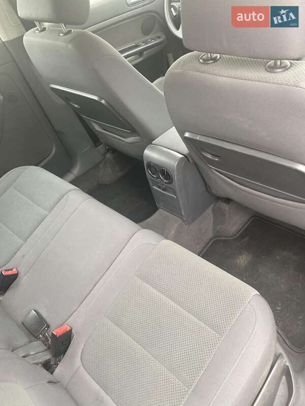 Хетчбек Volkswagen Golf Plus 2005 в Бару