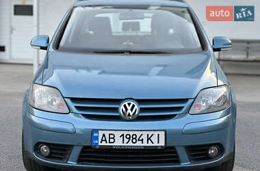 Хэтчбек Volkswagen Golf Plus 2005 в 