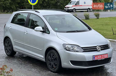 Хэтчбек Volkswagen Golf Plus 2009 в 