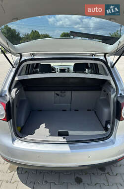Хэтчбек Volkswagen Golf Plus 2005 в 