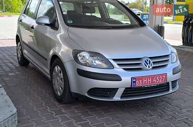Хэтчбек Volkswagen Golf Plus 2006 в 