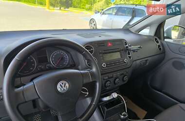 Хэтчбек Volkswagen Golf Plus 2006 в 