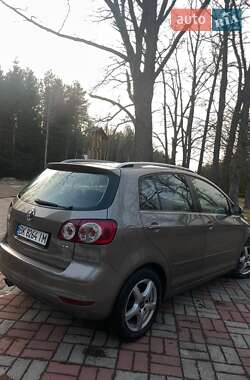 Хэтчбек Volkswagen Golf Plus 2009 в 