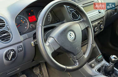 Хэтчбек Volkswagen Golf Plus 2005 в 