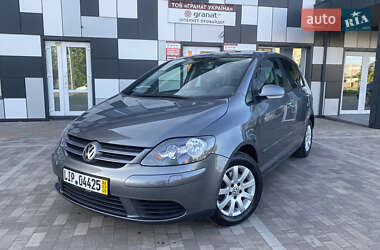 Хетчбек Volkswagen Golf Plus 2005 в Ніжині
