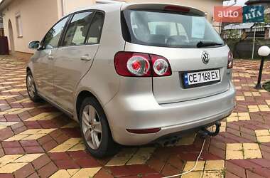 Хэтчбек Volkswagen Golf Plus 2010 в 