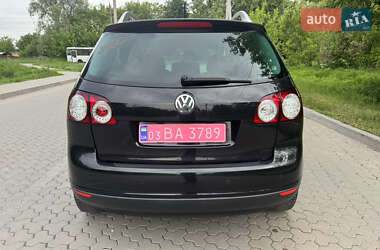 Хэтчбек Volkswagen Golf Plus 2009 в 
