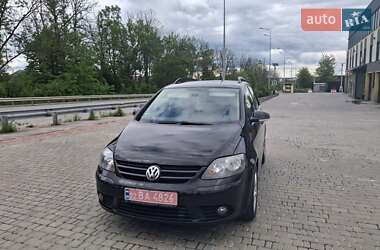 Хетчбек Volkswagen Golf Plus 2008 в 