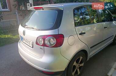 Хетчбек Volkswagen Golf Plus 2007 в 